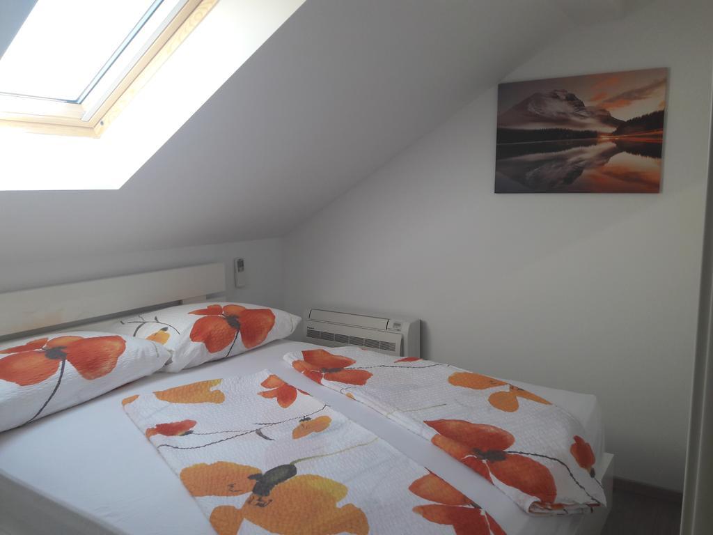 Villa Ferias Trogir Zewnętrze zdjęcie
