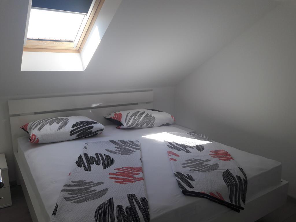 Villa Ferias Trogir Zewnętrze zdjęcie